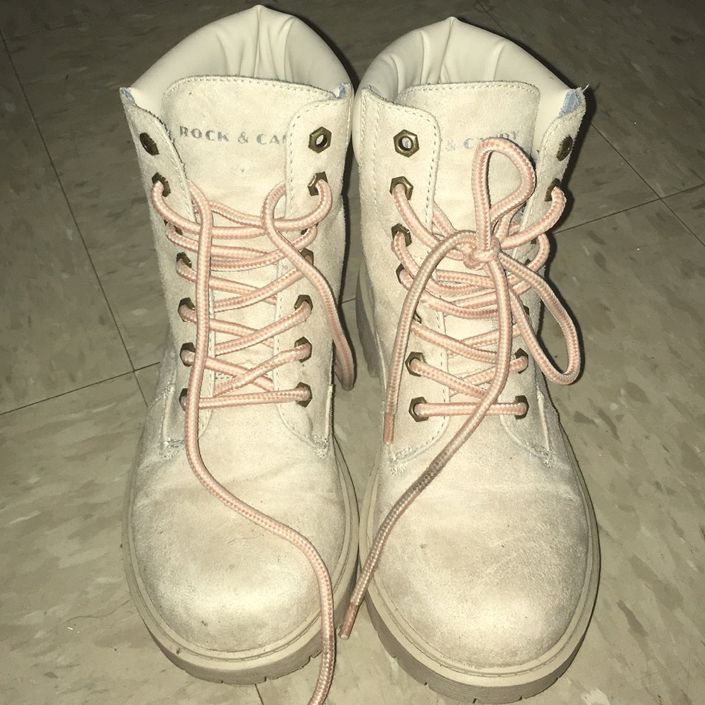 TAN and PINK ankle boots! Worn once! ❄️ rock&candy